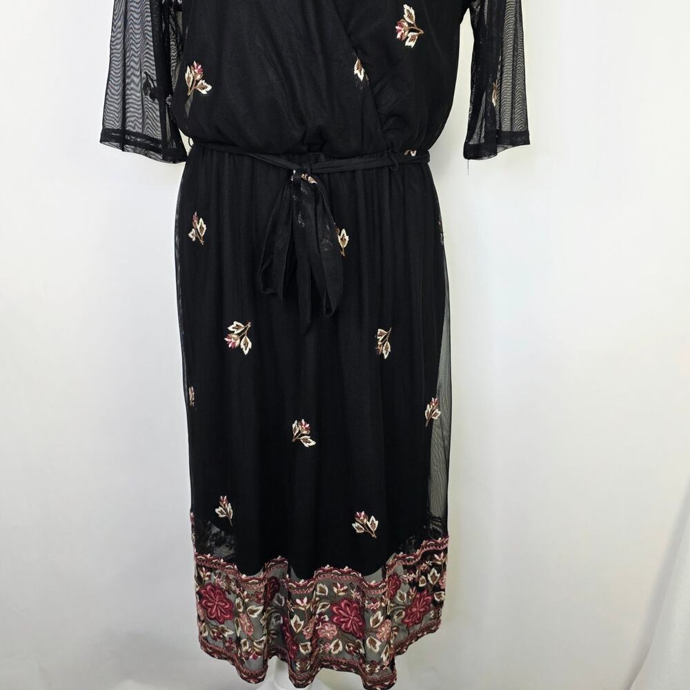 Luxology Mesh Midi Dress Size 10 Black Fall Floral Embroidered Boho Cottagecore - Picture 7 of 13